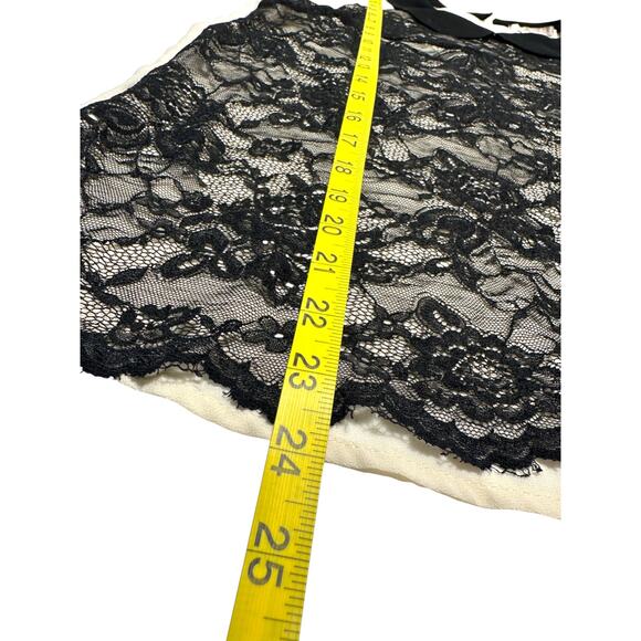 Y2K Forever 21 Lace Peter Pan Collar Long Sleeve Blouse Size Medium - Picture 3 of 7